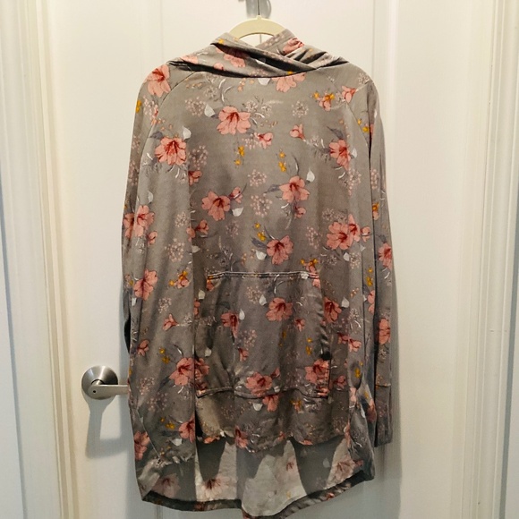 Lularoe hoody - Picture 1 of 7